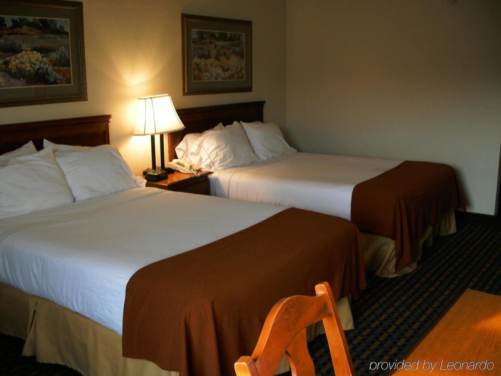 Holiday Inn Express Hotel & Suites Laurinburg By Ihg Luaran gambar